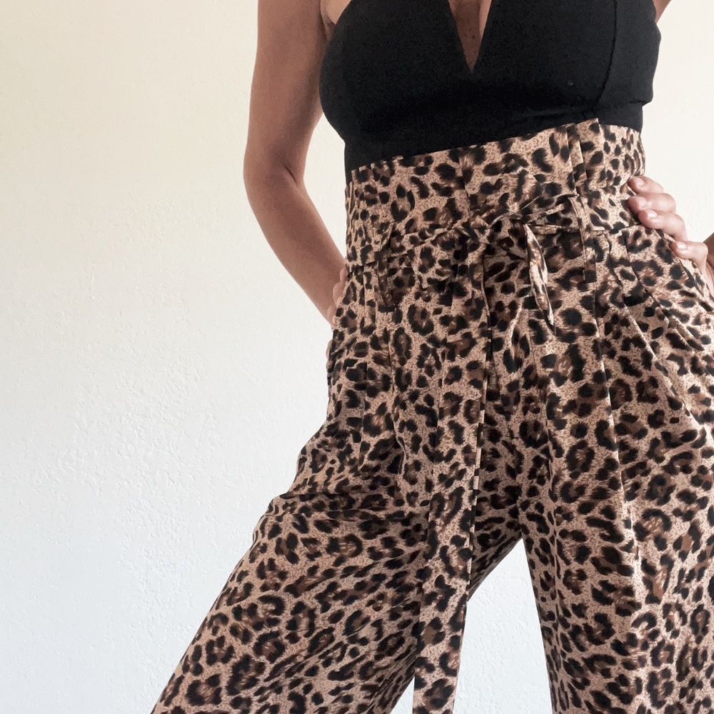 Paper Bag Waist Leopard Print Pant